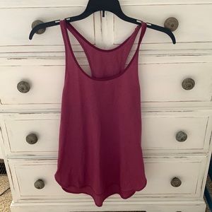 Lululemon tank